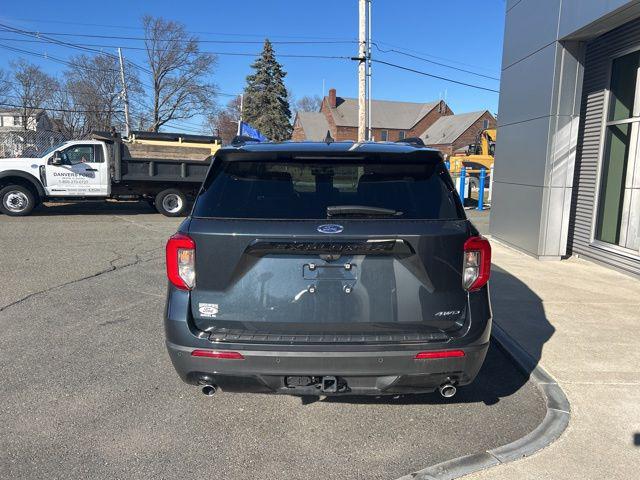 2024 Ford Explorer ST-Line