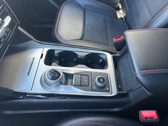 2024 Ford Explorer ST-Line