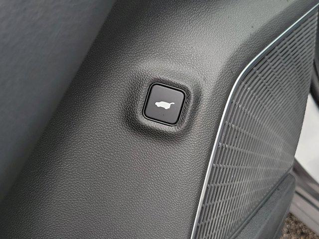 2023 Acura MDX Standard