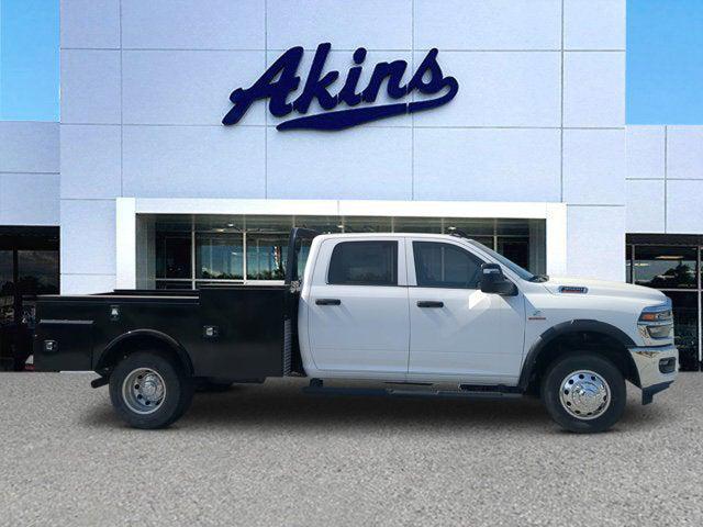 2026 RAM Ram 3500 Chassis Cab RAM 3500 TRADESMAN CREW CAB CHASSIS 4X4 60 CA 2026 RAM Ram 3500 Chassis Cab RAM 3500 TRADESMAN CREW CAB CHASSIS 4X4 60 CA