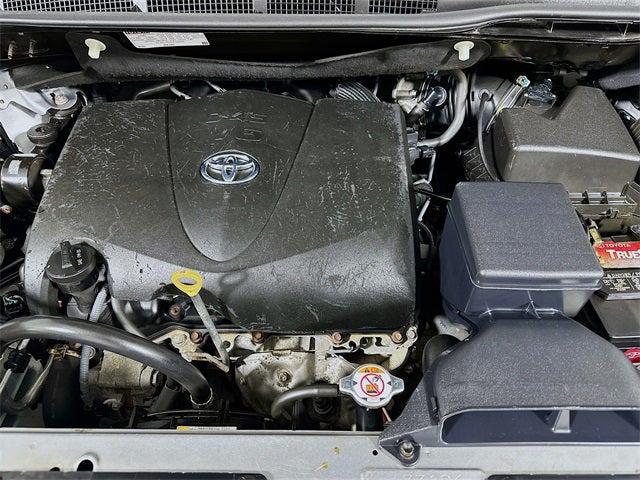 2017 Toyota Sienna LE 8 Passenger