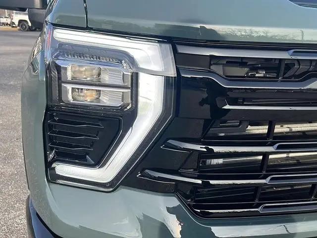 2026 Chevrolet Silverado 2500HD Crew Cab, Standard Bed, LT, 4WD