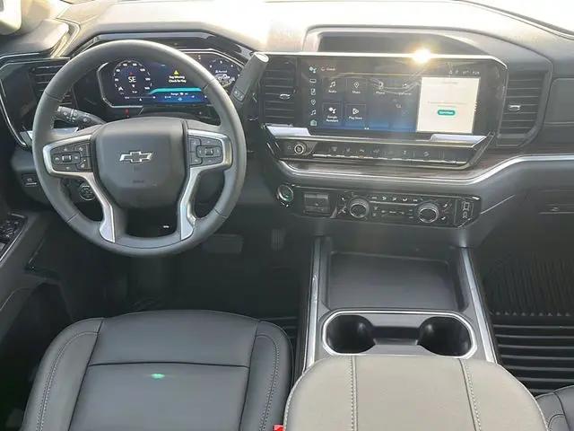 2026 Chevrolet Silverado 2500HD Crew Cab, Standard Bed, LT, 4WD