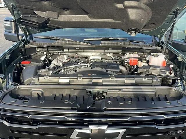 2026 Chevrolet Silverado 2500HD Crew Cab, Standard Bed, LT, 4WD
