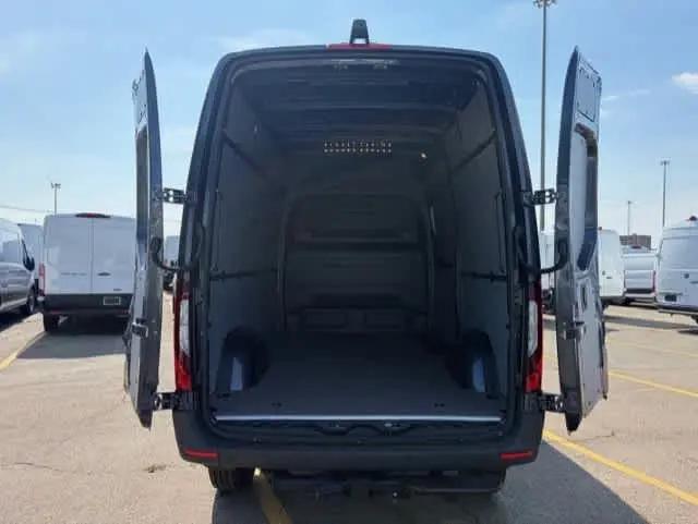 2026 Mercedes-Benz Sprinter 2500 Standard Roof 4-Cyl Diesel HO