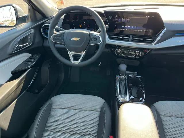 2026 Chevrolet Trax FWD LT