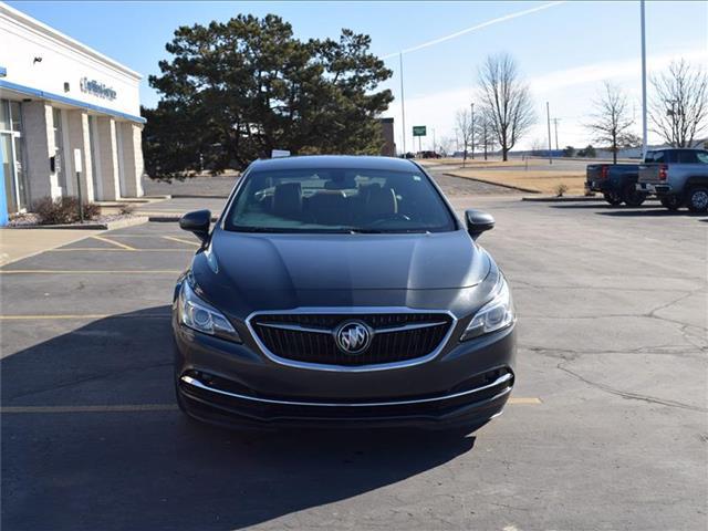 2017 Buick LaCrosse Essence