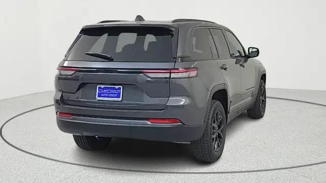 2026 Jeep Grand Cherokee Altitude 4x2