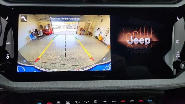 2026 Jeep Cherokee Laredo 4x4