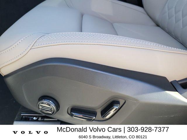 2026 Volvo XC90 Plus, B6 AWD Gas (mild hybrid), Gasoline, Bright, 7 Seats