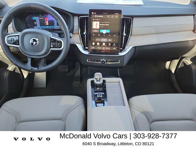2026 Volvo XC90 Plus, B6 AWD Gas (mild hybrid), Gasoline, Bright, 7 Seats