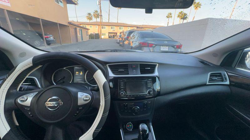 2018 Nissan Sentra SV