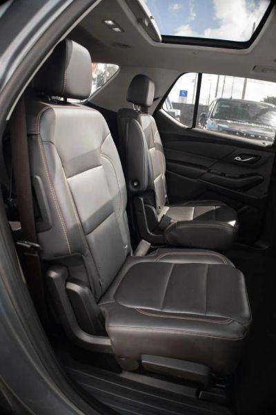 2021 Chevrolet Traverse AWD RS