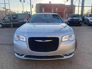 2019 Chrysler 300 Touring