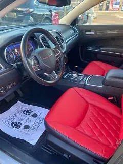 2019 Chrysler 300 Touring