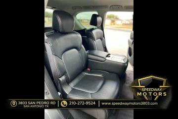 2017 INFINITI QX80 Base