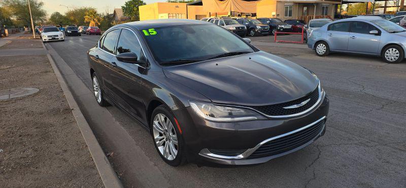2015 Chrysler 200 Limited