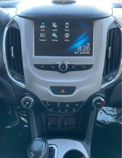 2018 Chevrolet Cruze LS Auto