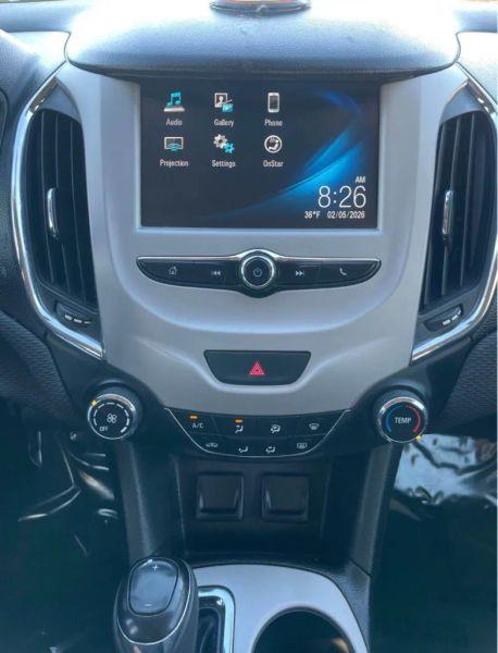 2018 Chevrolet Cruze LS Auto