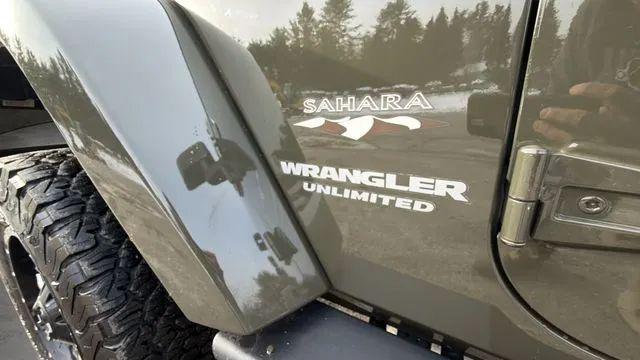 2016 Jeep Wrangler Unlimited Sahara
