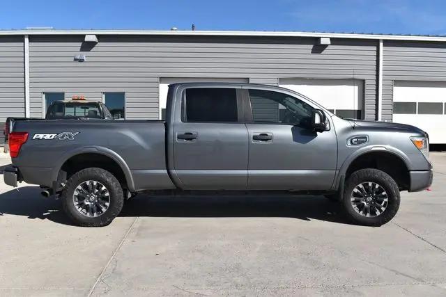 2016 Nissan Titan XD PRO-4X Diesel