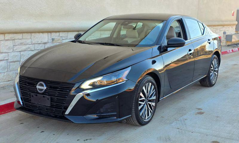 2025 Nissan Altima SV FWD