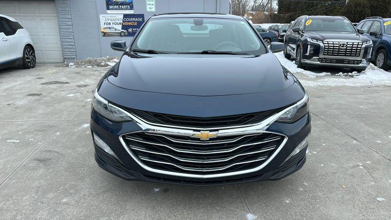 2021 Chevrolet Malibu FWD LT