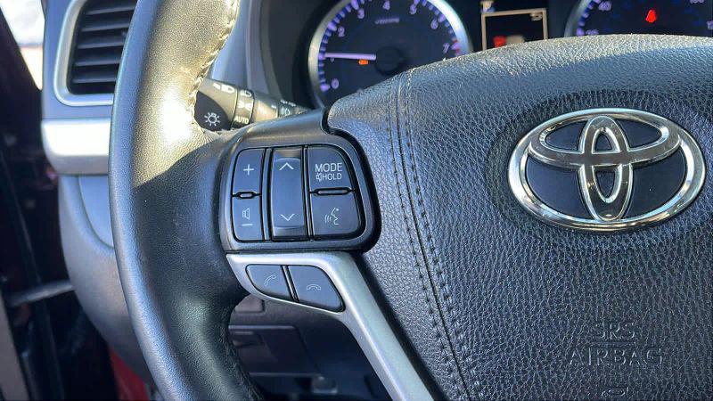 2019 Toyota Highlander LE Plus