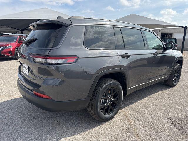 2026 Jeep Grand Cherokee L Altitude 4x4