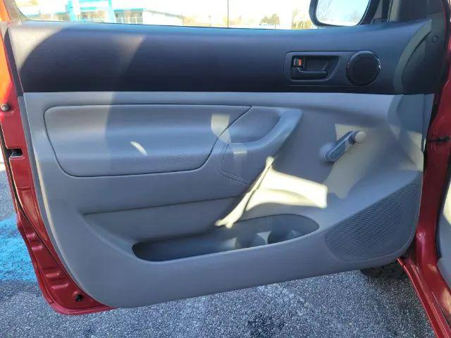2013 Toyota Tacoma Base