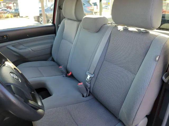 2013 Toyota Tacoma Base