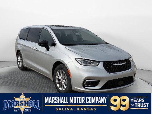 2026 Chrysler Pacifica Limited for sale in Salina, KS