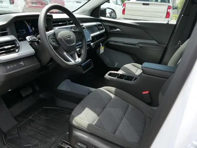 2027 Chevrolet Bolt LT FWD