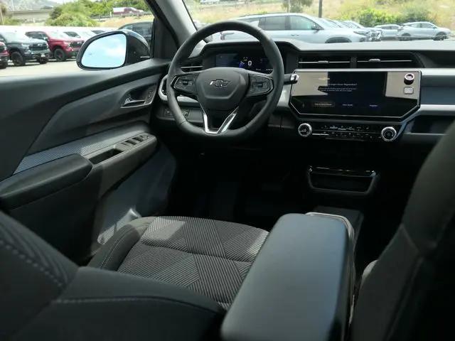 2027 Chevrolet Bolt LT FWD