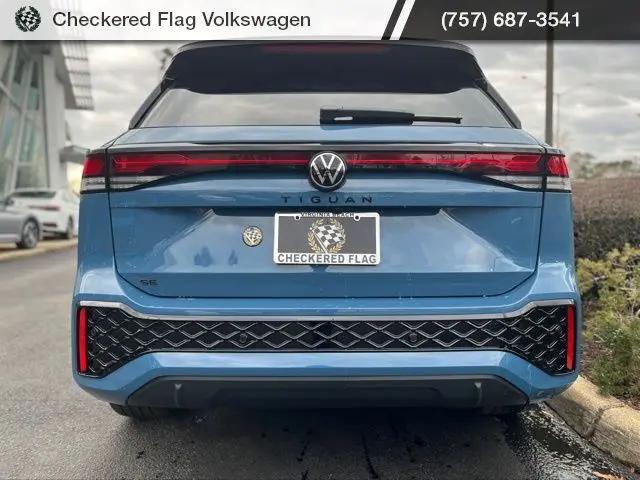 2026 Volkswagen Tiguan SE R-Line Black