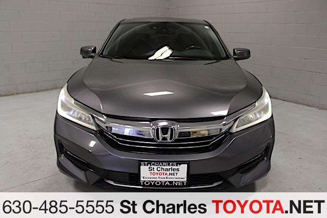 Used 2017 Honda Accord Hybrid Touring with VIN JHMCR6F71HC006179 for sale in St. Charles, IL