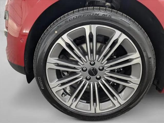 2026 Land Rover Range Rover Sport P360 SE