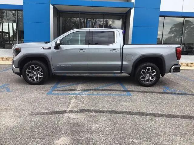 2026 GMC Sierra 1500 Crew Cab, Short Bed, SLE, 4WD