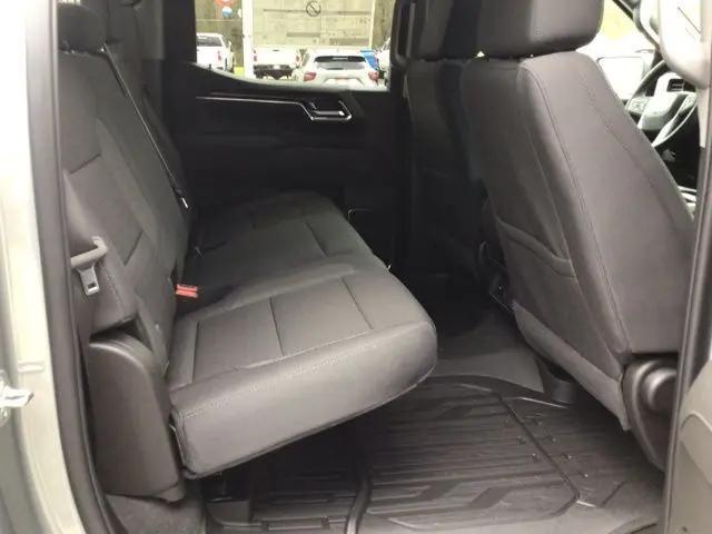 2026 GMC Sierra 1500 Crew Cab, Short Bed, SLE, 4WD