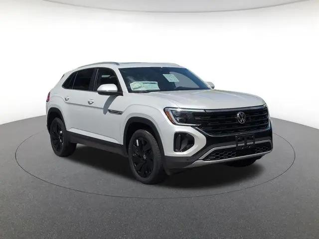2026 Volkswagen Atlas Cross Sport SE with Technology