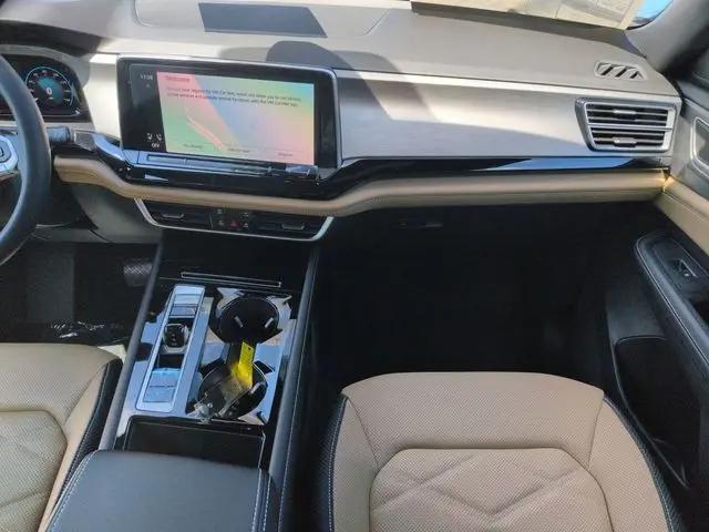 2026 Volkswagen Atlas Cross Sport SE with Technology