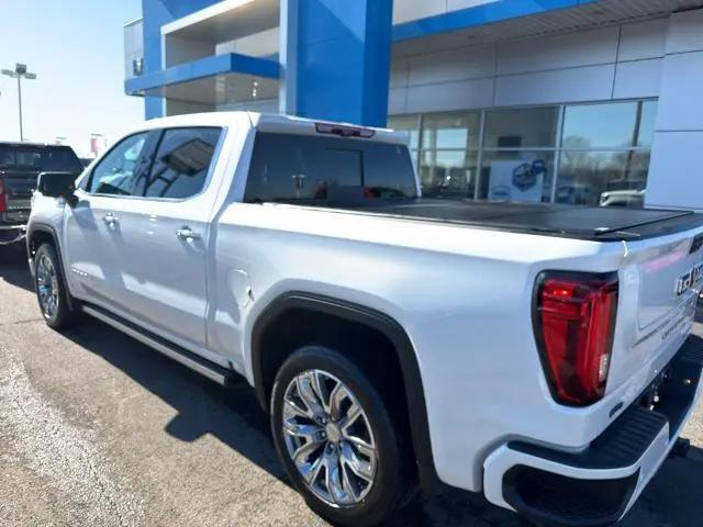 2023 GMC Sierra 1500 4WD Crew Cab Short Box Denali