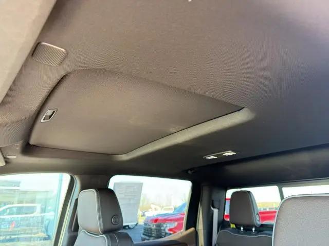2023 GMC Sierra 1500 4WD Crew Cab Short Box Denali