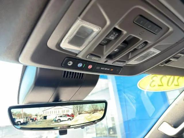 2023 GMC Sierra 1500 4WD Crew Cab Short Box Denali