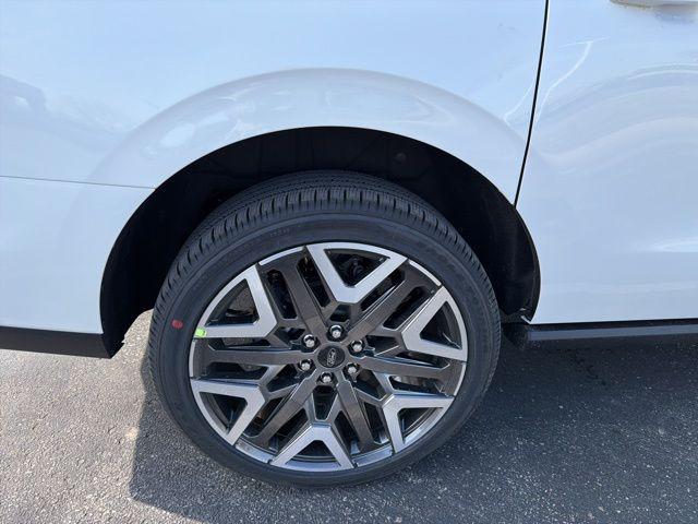 2026 Ford Expedition Max Platinum MAX