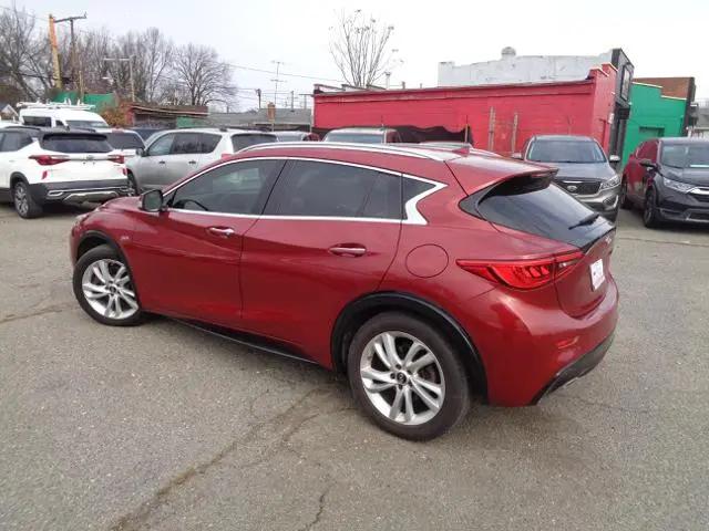 2019 INFINITI QX30 LUXE