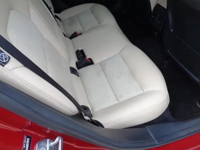 2019 INFINITI QX30 LUXE