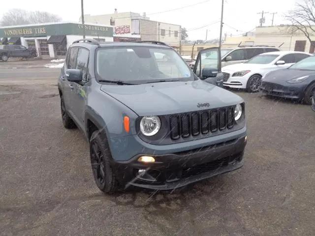 2017 Jeep Renegade Altitude 4x4
