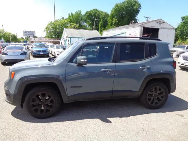 2017 Jeep Renegade Altitude 4x4