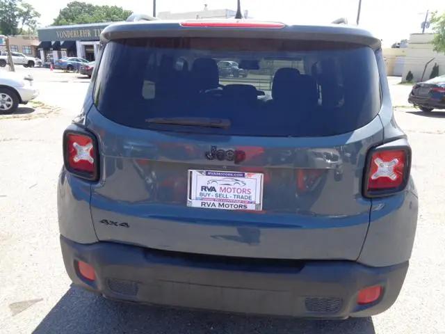2017 Jeep Renegade Altitude 4x4